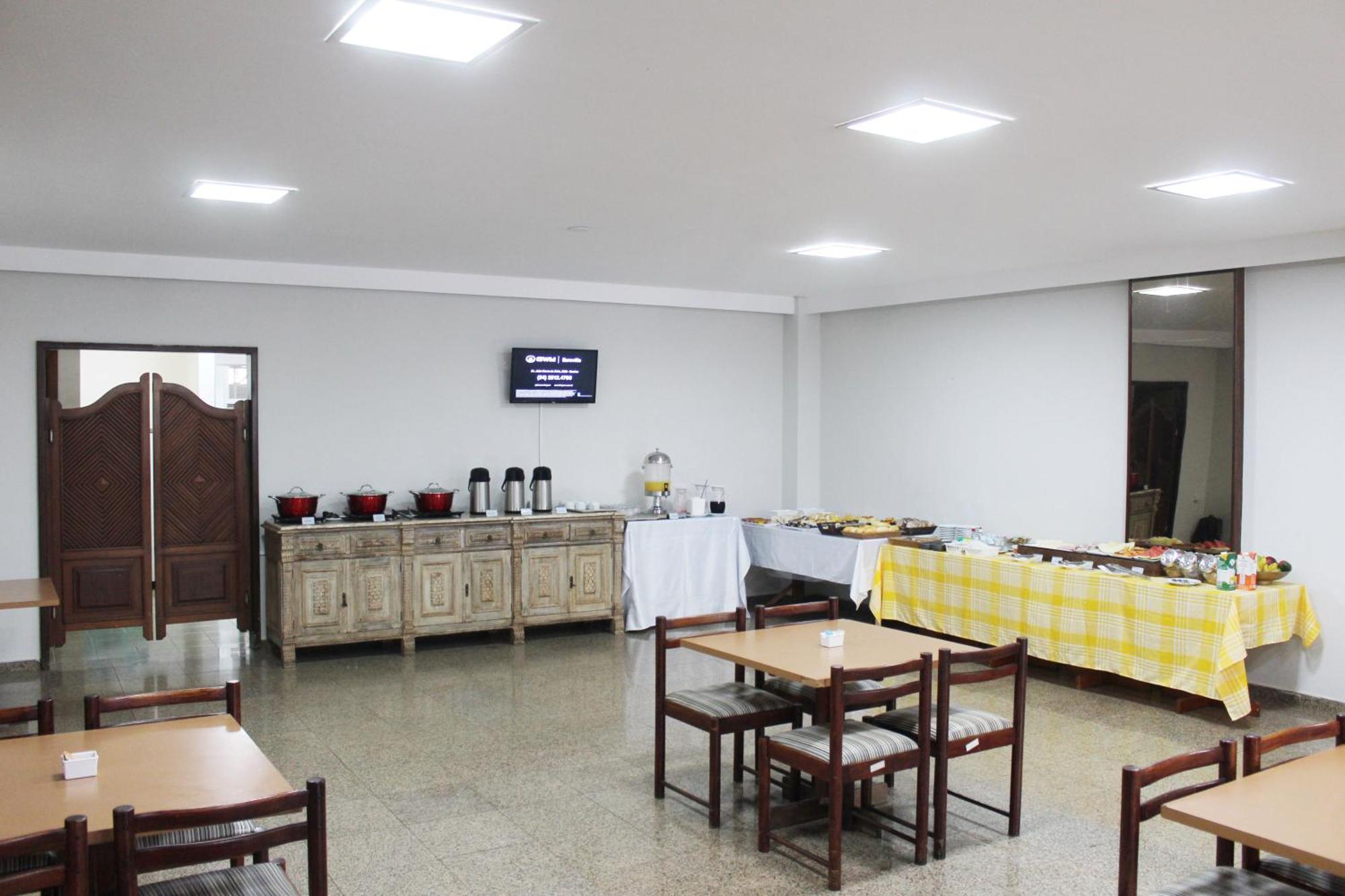 Days Inn By Wyndham Uberlândia Eksteriør bilde